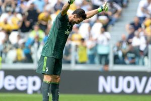 Buffon, PSG ile anlaştı iddiası
