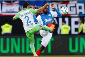 Wolfsburg, Bundesliga'da kalmayı başardı!
