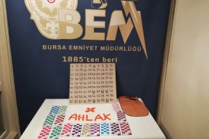 Bursa'da Ramazanda kumarhanelere baskın: 39 gözaltı