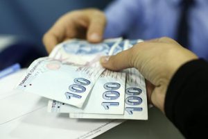 4C'den 4B kadrosuna geçenler maaşlarını peşin alacak