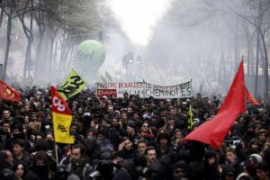 Kamu çalışanları 3. kez greve gidiyor