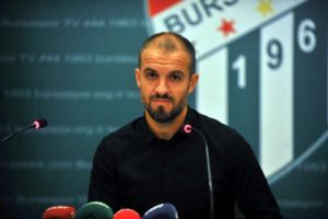 Bursaspor Teknik Direktörü Er: ''Kazasız belasız atlattık ama...''