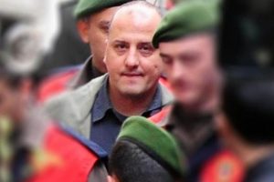 Ahmet Şık hakim karşında! Gazetecilerin bilgisayarları kapattırıldı