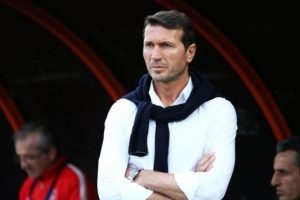 Göztepe'de ilk aday Bayram Bektaş