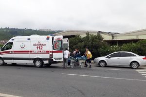 Otomobilin çarptığı 16 yaşındaki çocuk yaralandı