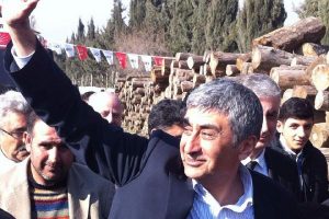 CHP'li Parlar adaylıktan çekildi
