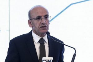 Ekonomi yönetimi ve TCMB alınacak önlemleri değerlendirdi
