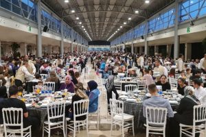 Bursa Merinos'ta anlamlı iftar