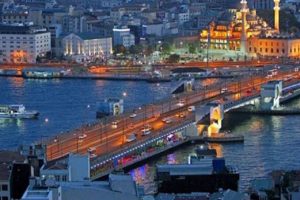Haliç'teki iki köprü trafiğe kapatılacak