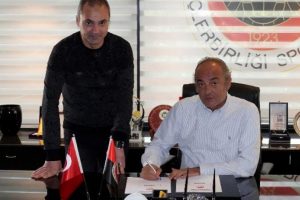 Erkan Sözeri resmi imzayı attı