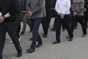 Malatya'da FETÖ operasyonu: 9 tutuklama