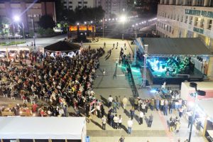 Bursa'da Ramazan Sokağı sanat müziği ile renklendi