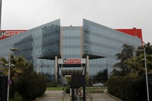 Hürriyet hisseleri sert düştü
