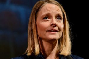Jodie Foster 'hemşire' oldu!