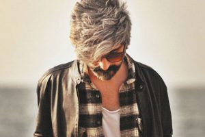 Manuş Baba'nın mezuniyetine 2 ders engeli