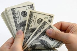 Dolar yine yükseldi!