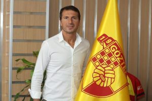 Göztepe'de iç transfer Bektaş'a bağlı