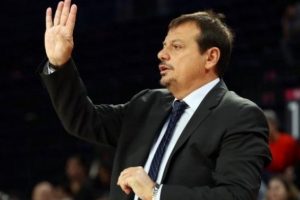 Ergin Ataman: İlk yarıda oynadığımız oyunla şampiyon oluruz