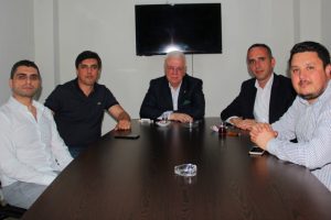 Bursaspor Başkanı Ay taraftarlarla bir araya geldi