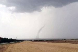 Ankara'da hortum