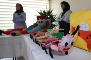 Üniversitelilerin derste yaptığı oyuncaklar köy okullarına dağıtılacak