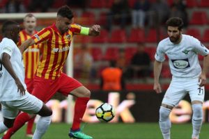 Akhisarspor kadroyu korumak istiyor