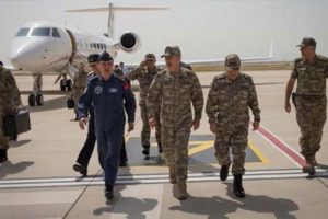 Orgeneral Akar Hatay'da denetlemelerde bulundu