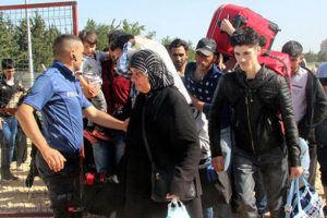 Gidenlerin sayısı 10 bini aştı