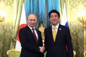 Putin'den Japonya'ya zeytin dalı