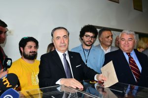 Mustafa Cengiz tebrikleri kabul etti