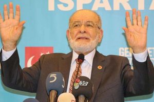 Temel Karamollaoğlu'ndan flaş AKP açıklaması