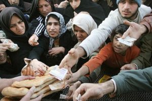 İran'da 4 eyalette yaşayan halk açlık sorunuyla karşı karşıya