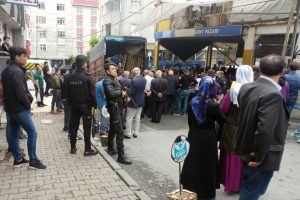 Silahlı kavga: Çok sayıda yaralı var