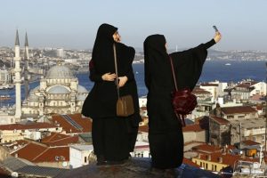 Araplardan sosyal medya kampanyası: 'Yaz tatilimiz Türkiye'de daha güzel'