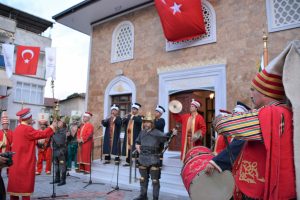 Bursa Gemlik'te Narlı camisine mehterli açılış
