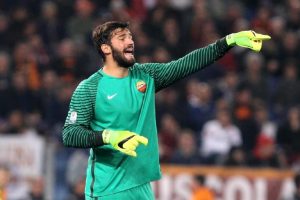 Liverpool'da hedef Alisson Becker