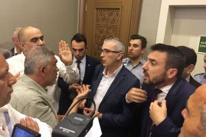 Bursa'da kentsel dönüşüm mağdurları mecliste hak aradı