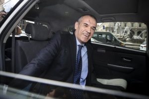 İtalya'da hükümeti Carlo Cottarelli kuracak