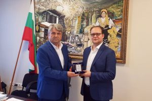 Bursa Osmangazi'den Bulgaristan'da gönül sofrası