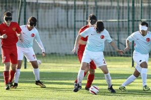 Sesi Görenler Milli Takımı Riva'da kampa giriyor