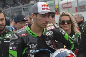 Toprak Razgatlıoğlu bir sene daha Kawasaki Puccetti'de