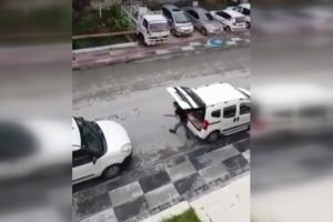 Av tüfeğiyle dehşet saçtı!