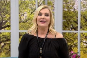 Derya Baykal ekranlara dönüyor!