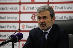 Aykut Kocaman görevine devam ediyor