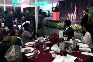New York Belediye Başkanı de Blasio Müslümanlara iftar verdi
