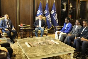 Bursa'da Somalili yetimlere bayram hediyesi