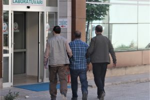 10 ilde FETÖ'ye ankesör operasyonu: 12 askere gözaltı
