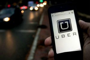 UBER sürücüsüne de yolcuya da ceza yağdı!