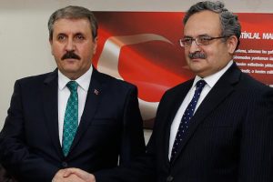 Destici: Millet ne derse o olacak
