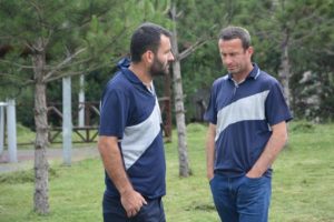 Parkta bırakılan çim biçme makinesi çalındı